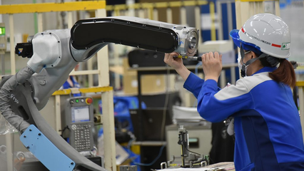 辦公室RPA機(jī)器人 高效助手還是潛在威脅？